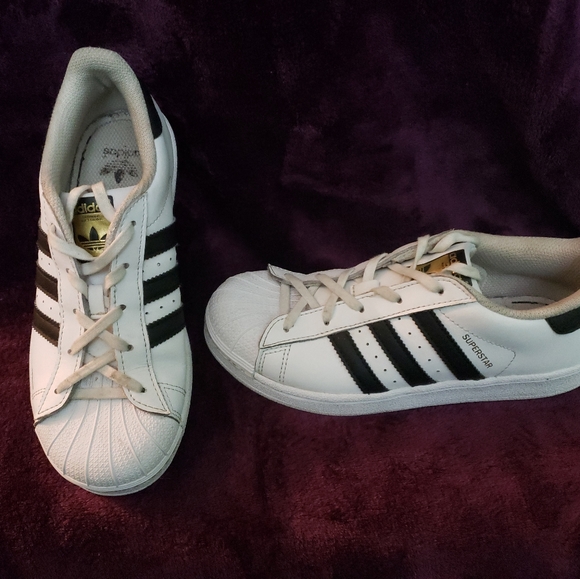adidas superstar youth size 3